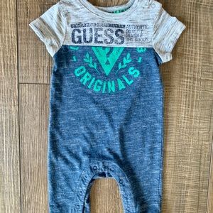 GUESS Baby Romper/Jumper Outfit